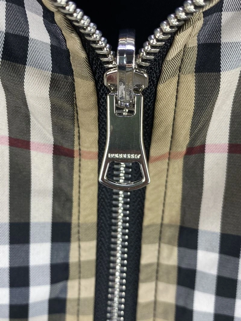 Reliable Burberry Outwear 102742
