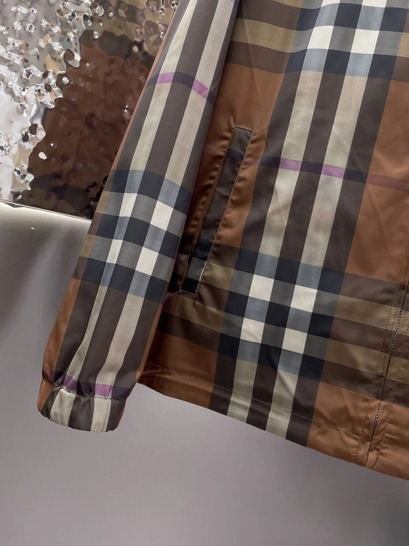 Burberry Outwear Versatile 102754