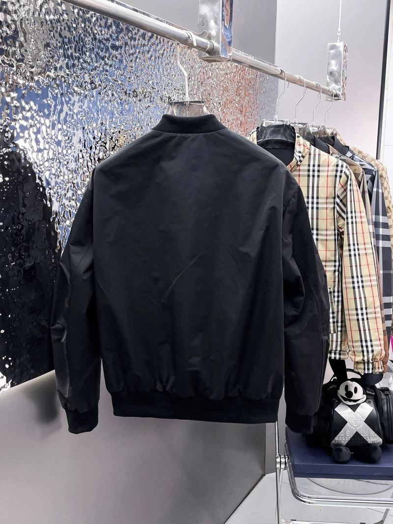 Cozy Burberry Outwear 102808