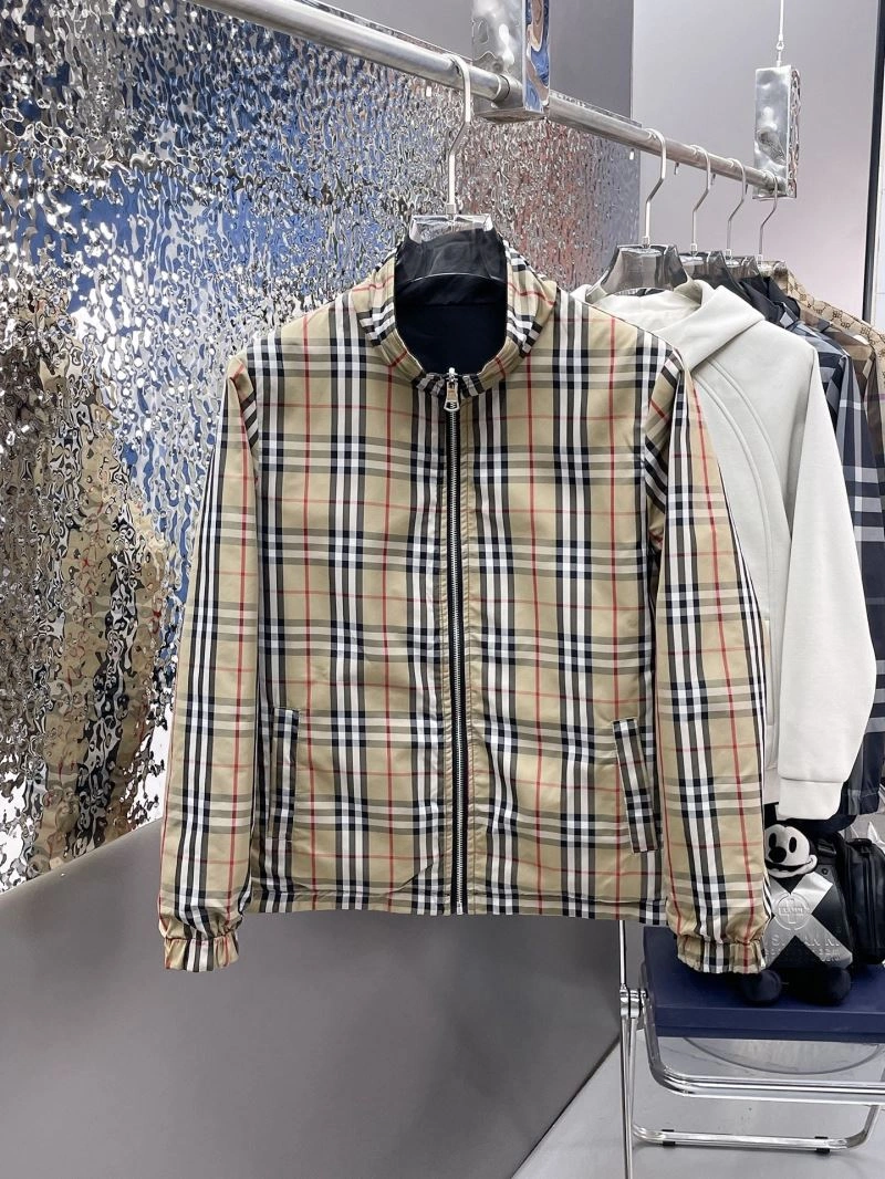 Burberry Outwear EasyMatch 102759
