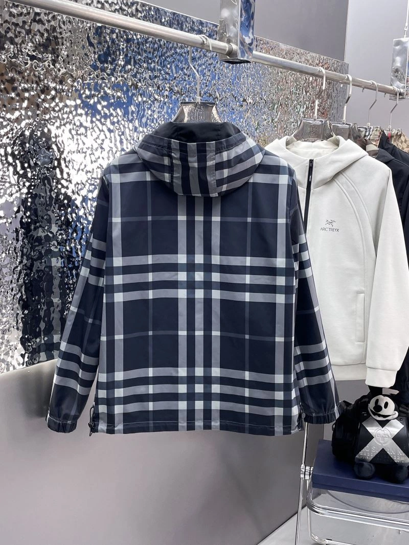 RelaxedFit Burberry Outwear 102753