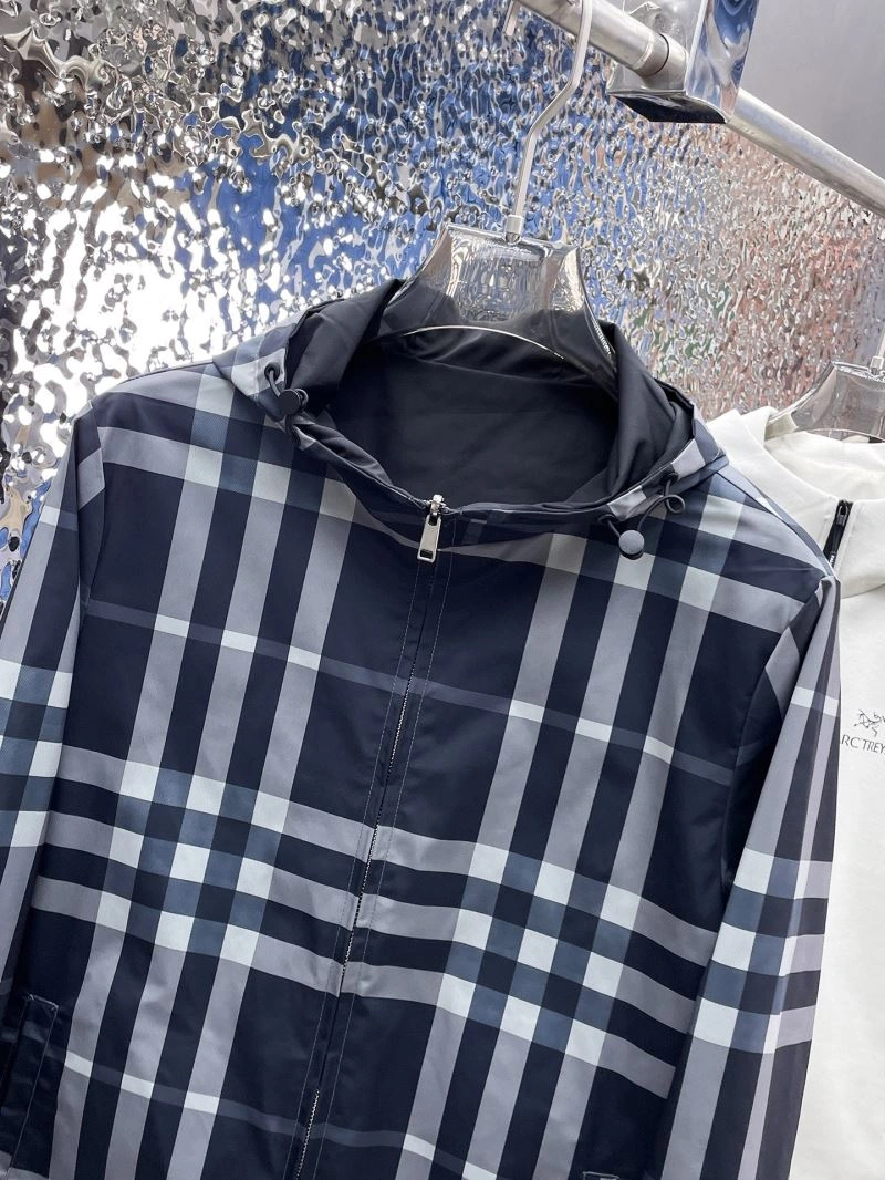 RelaxedFit Burberry Outwear 102753