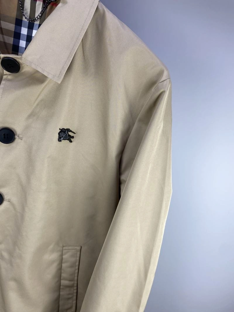 Burberry Outwear Lightweight 102772