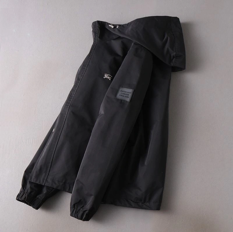 DailyWear Burberry Outwear 102737