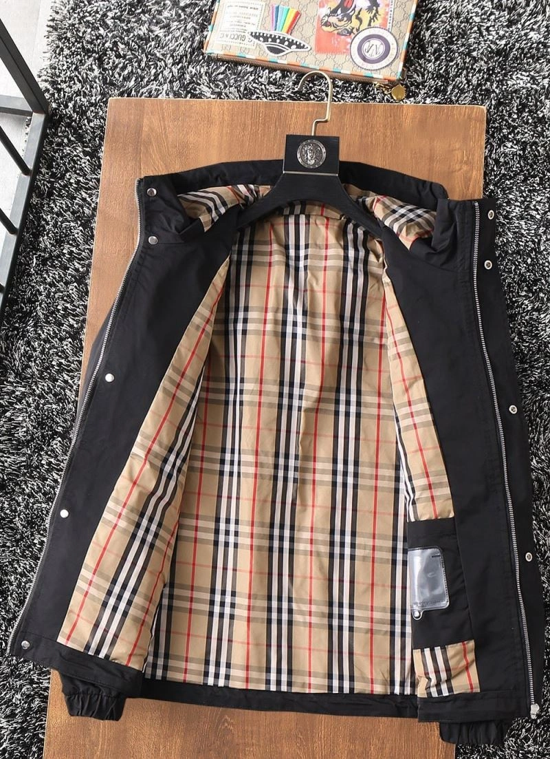 DailyWear Burberry Outwear 102737