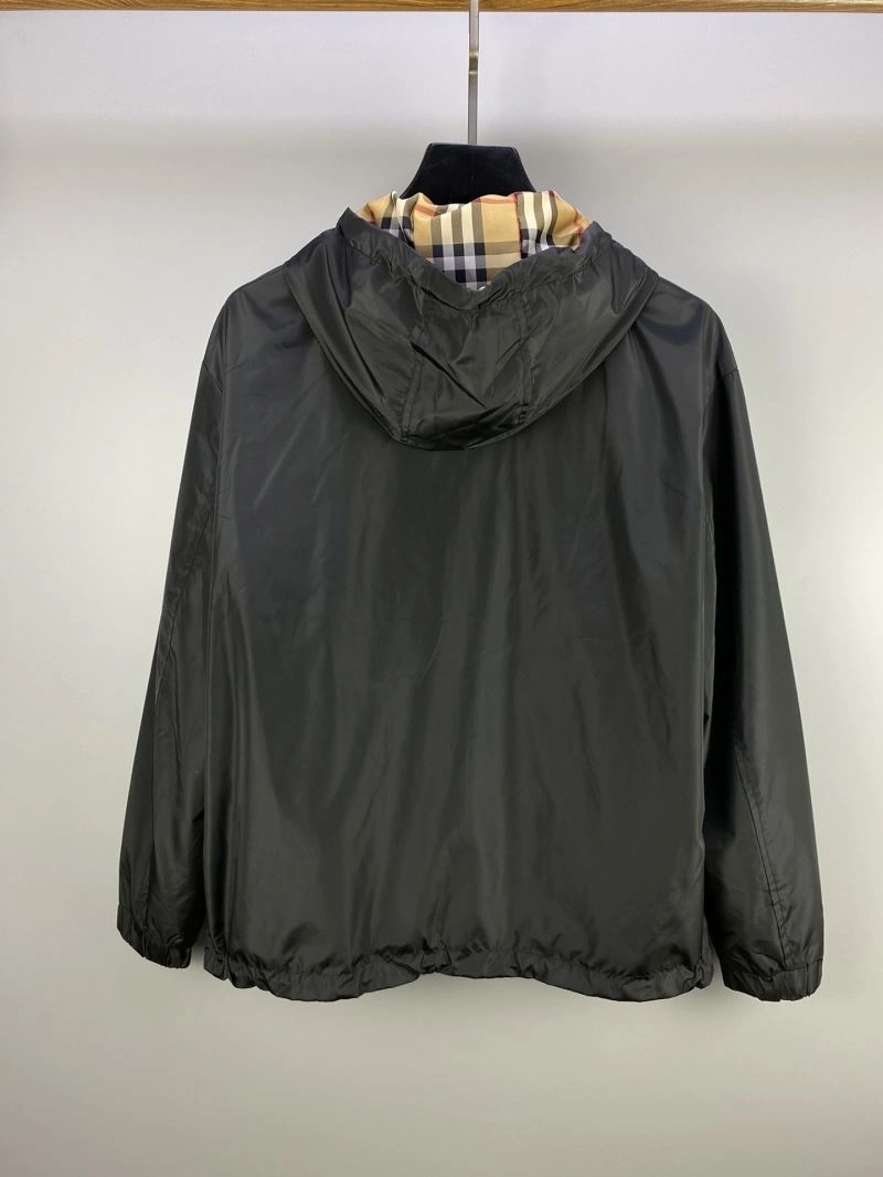 Burberry Outwear Modern 102733