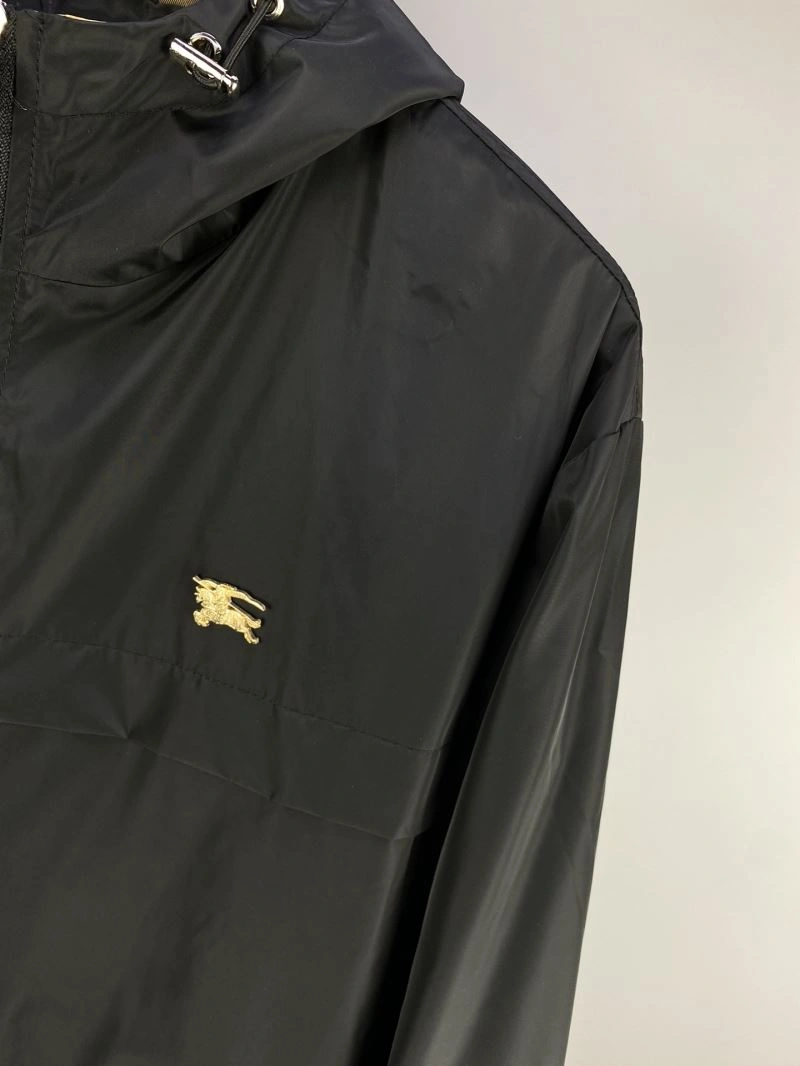 Burberry Outwear Modern 102733