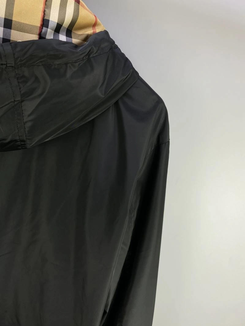 Burberry Outwear Modern 102733