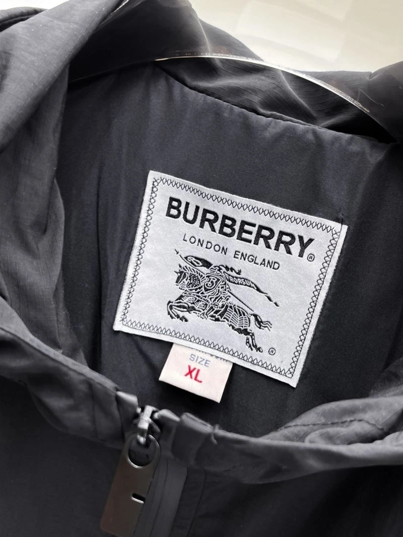 Burberry Outwear FlexibleFit 102731