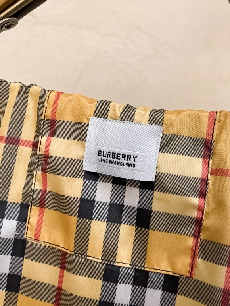 Burberry Outwear Refined 102724