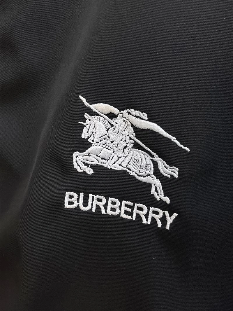 Burberry Outwear Refined 102724