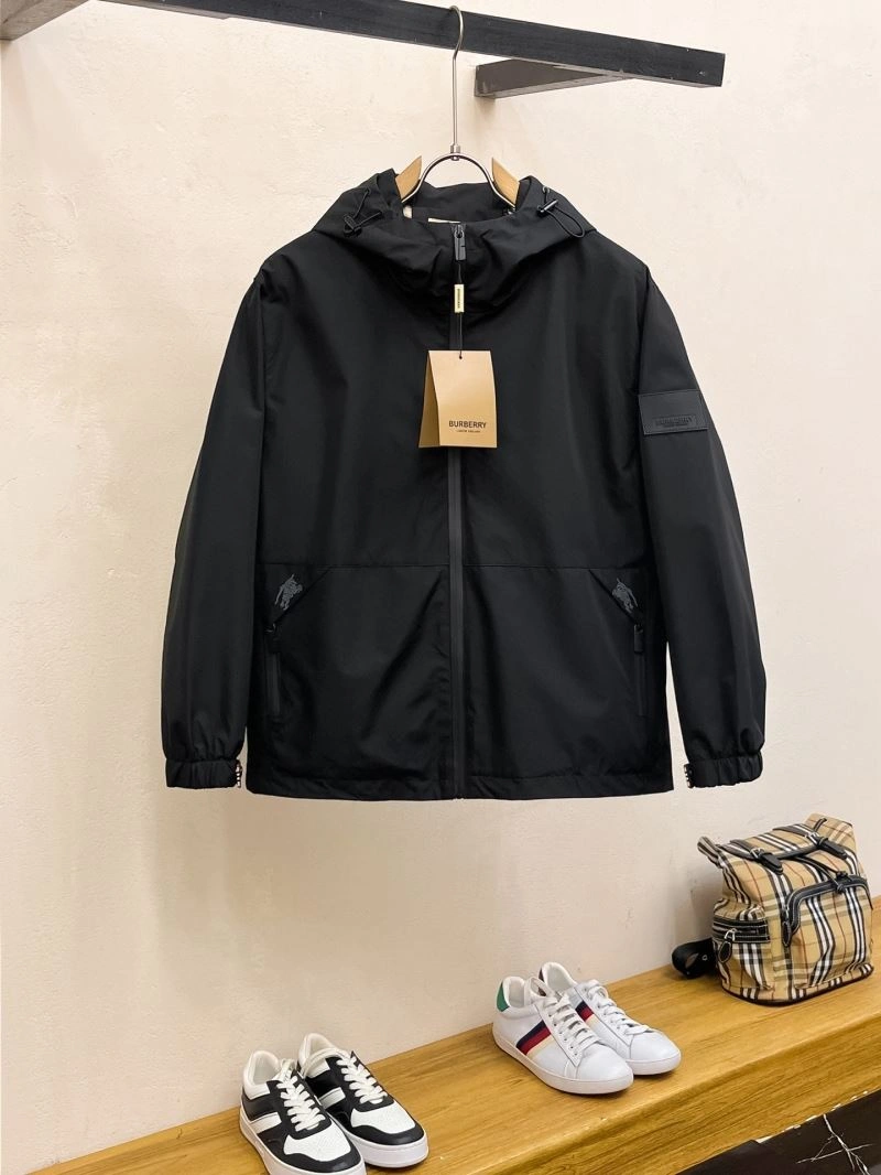 Soft Burberry Outwear 102741