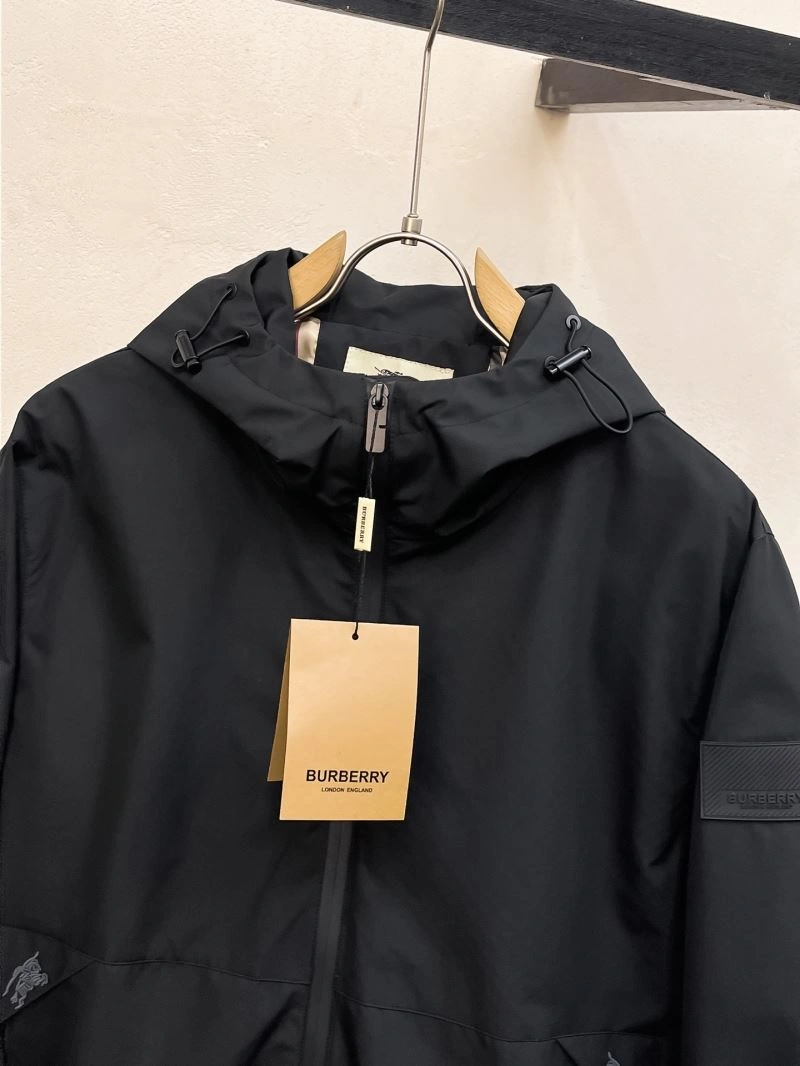 Soft Burberry Outwear 102741