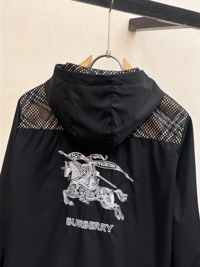 Burberry Outwear EasyMatch 102723