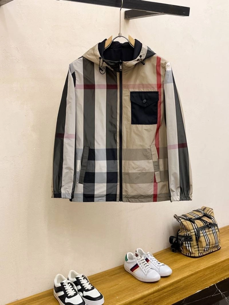 FlexibleFit Burberry Outwear 102718