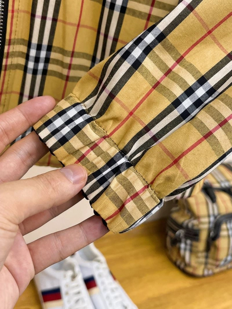 Comfortable Burberry Outwear 102720