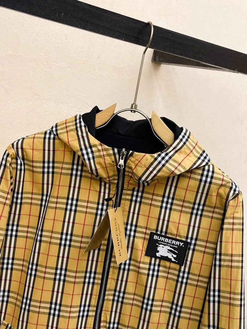 Comfortable Burberry Outwear 102720
