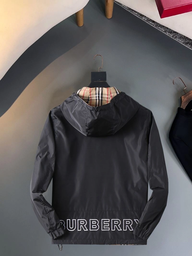 Burberry Outwear Modern 102711