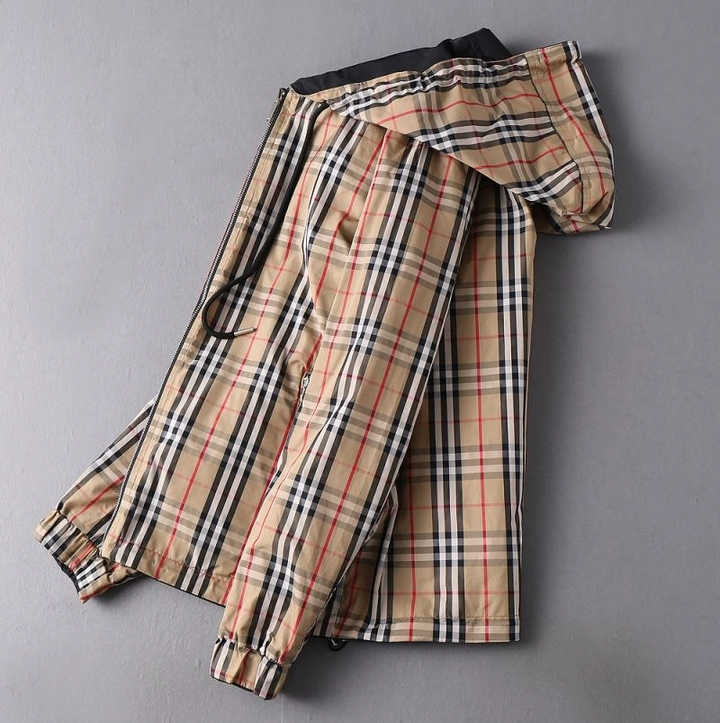 Burberry Outwear Modern 102711