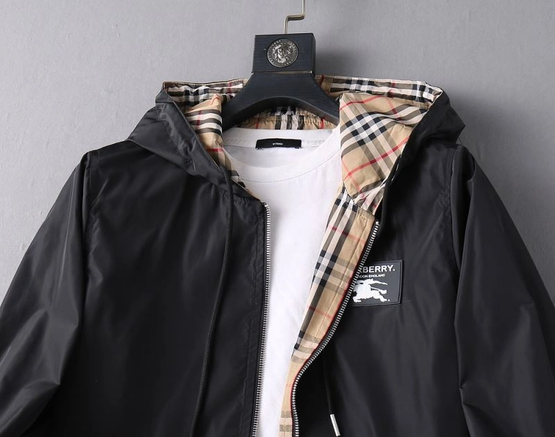 Burberry Outwear Modern 102711