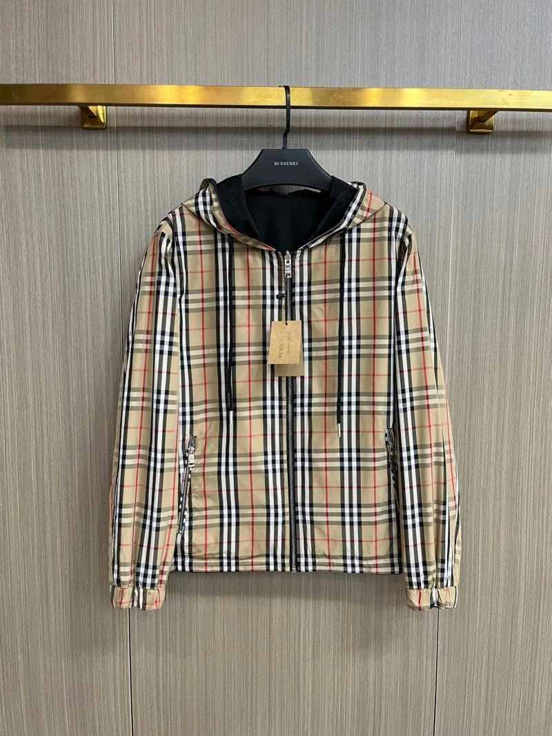 Burberry Outwear Breathable 102714