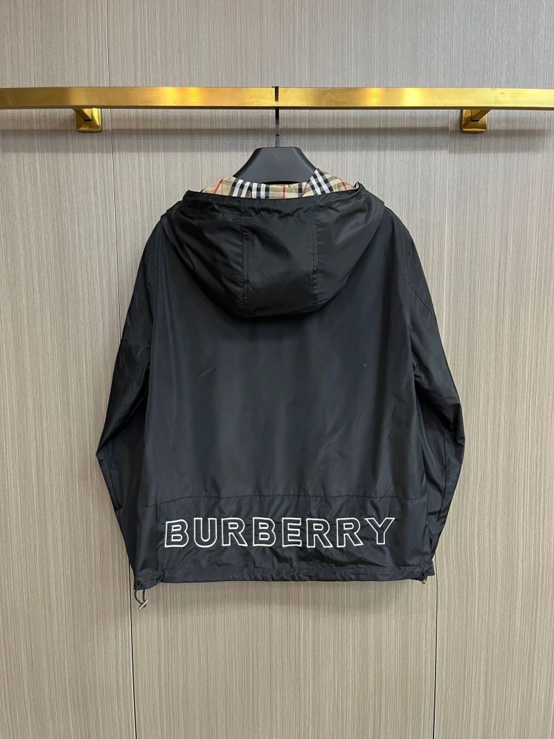 Burberry Outwear Breathable 102714