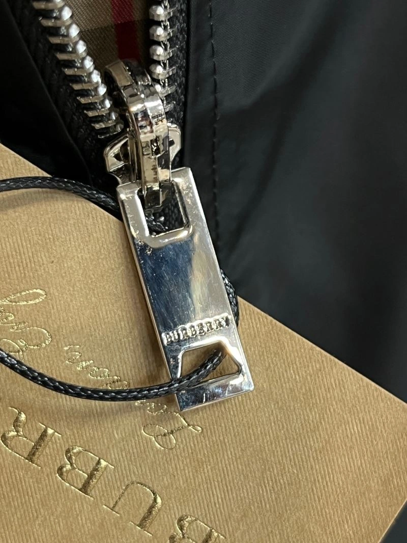 Burberry Outwear Breathable 102714