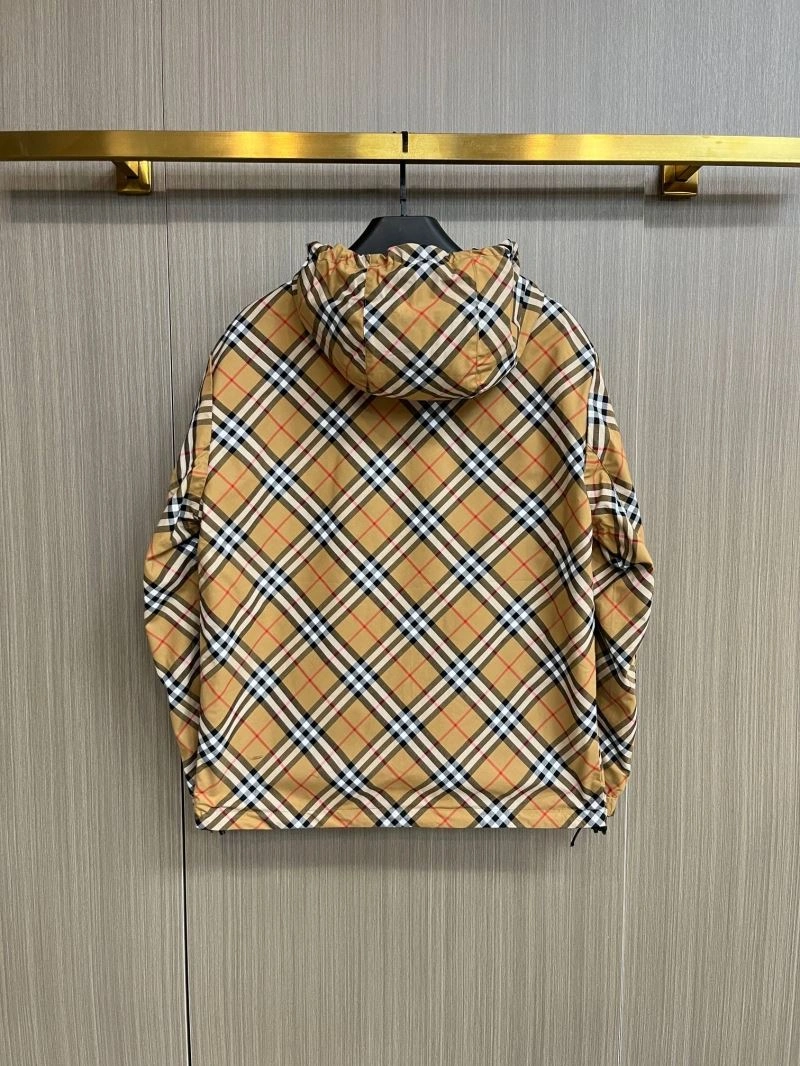 Burberry Outwear Timeless 102717