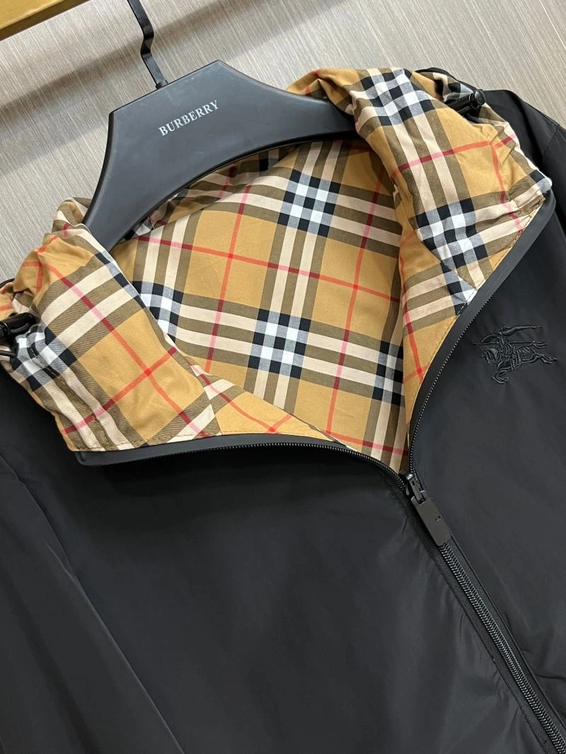 Burberry Outwear Timeless 102717