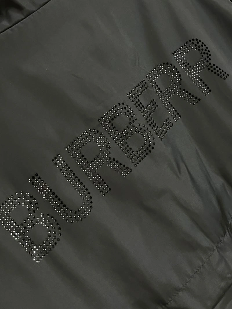 Burberry Outwear UrbanChic 102749