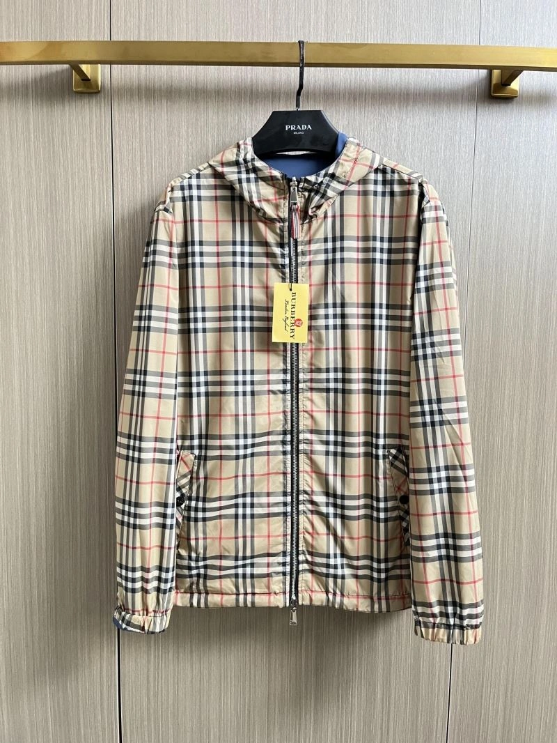 Burberry Outwear Reliable 102708