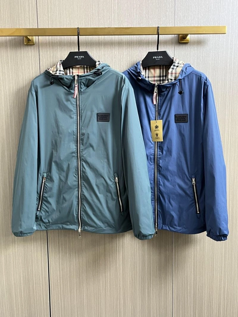Burberry Outwear ComfortFit 102705