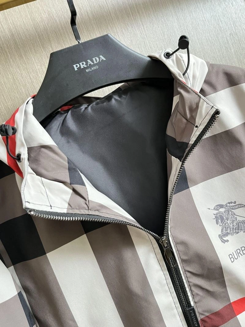 Burberry Outwear TechFriendly 102715