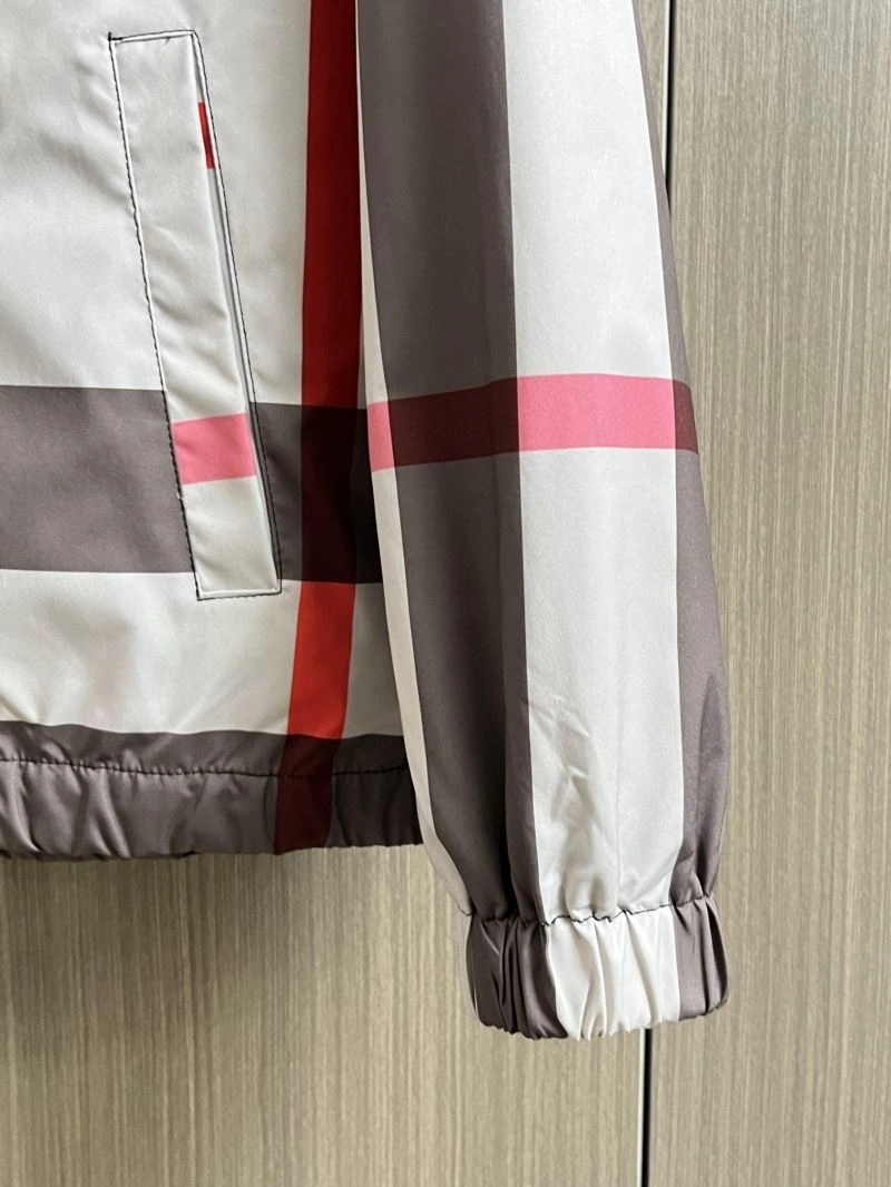 Burberry Outwear TechFriendly 102715