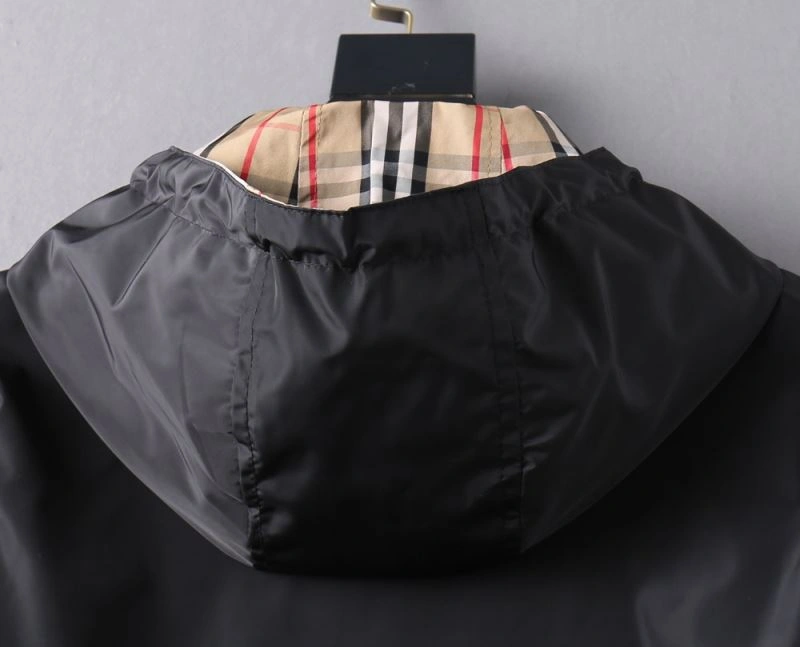 Burberry Outwear FreshLook 102815