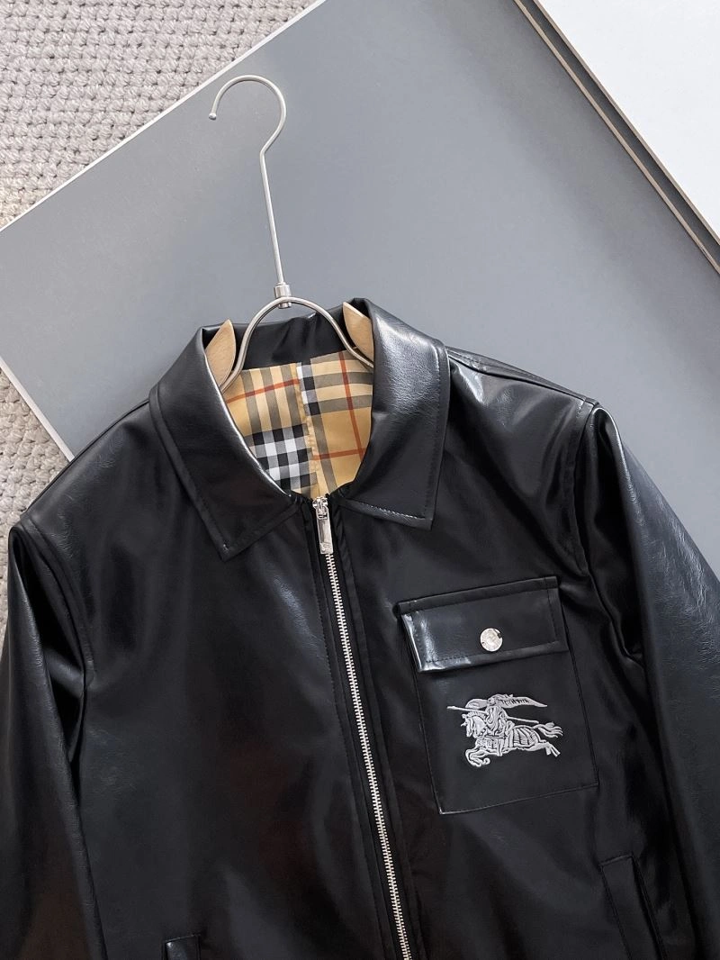 Timeless Burberry Outwear 102703
