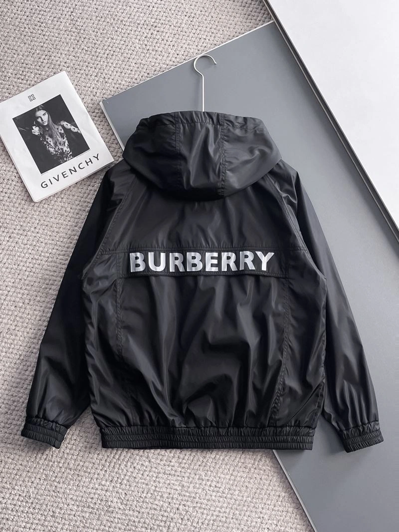 Burberry Outwear Timeless 102701