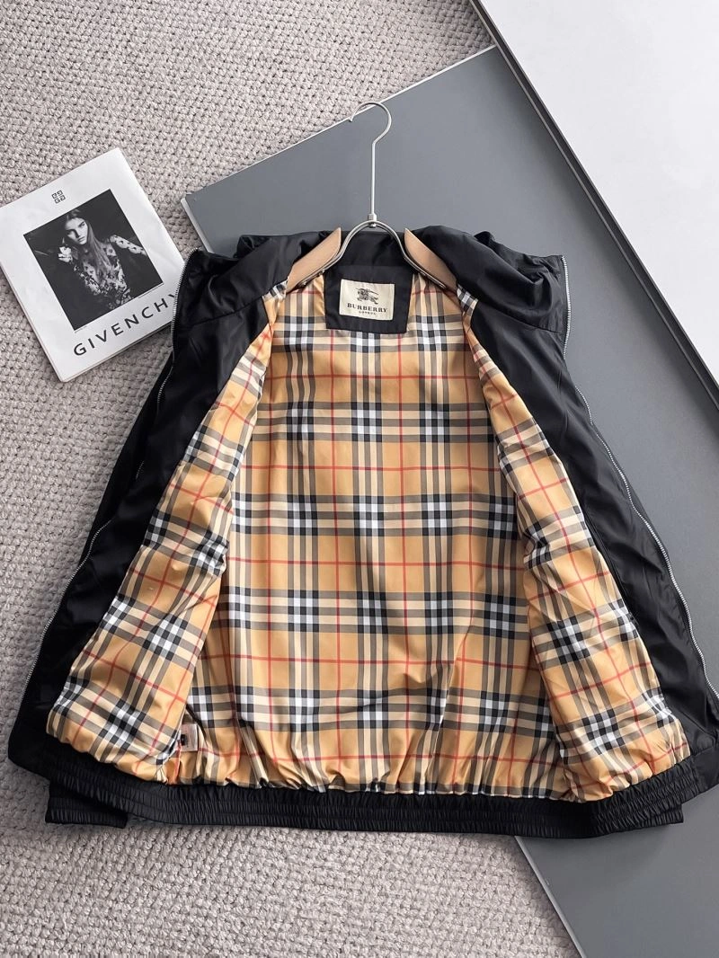 Burberry Outwear Timeless 102701