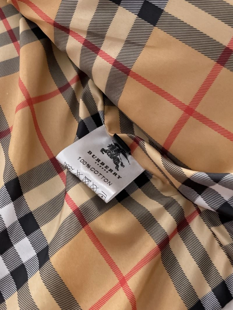 Burberry Outwear Premium 102702