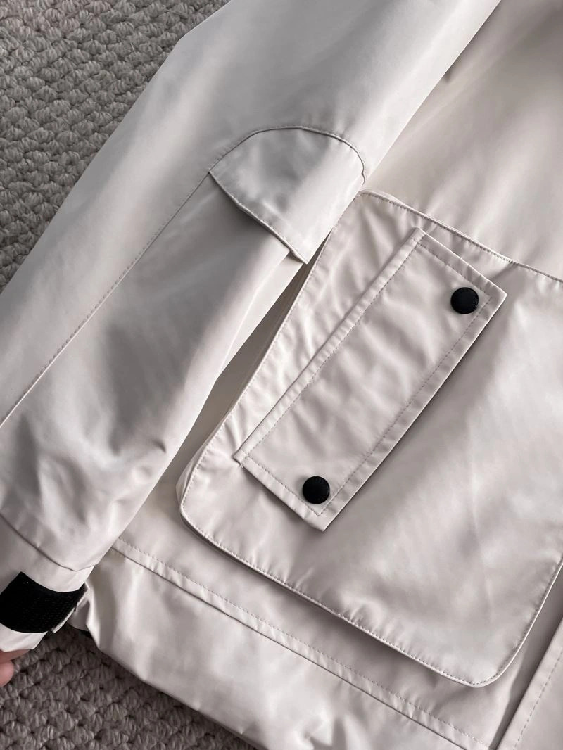 Burberry Outwear Premium 102702