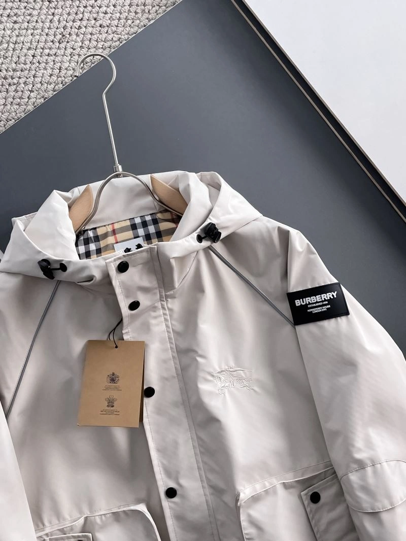 Burberry Outwear Premium 102702