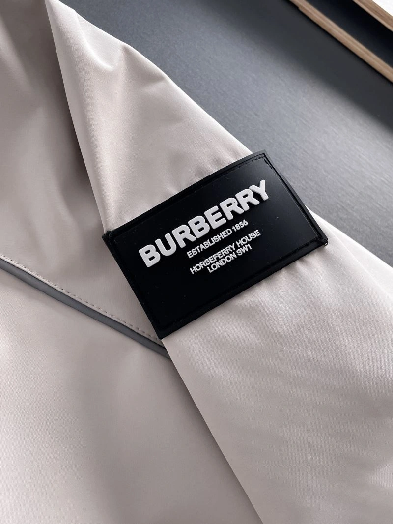 Burberry Outwear Premium 102702