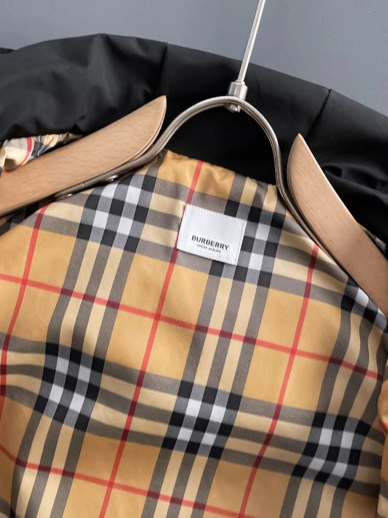 Burberry Outwear EyeCatching 102736
