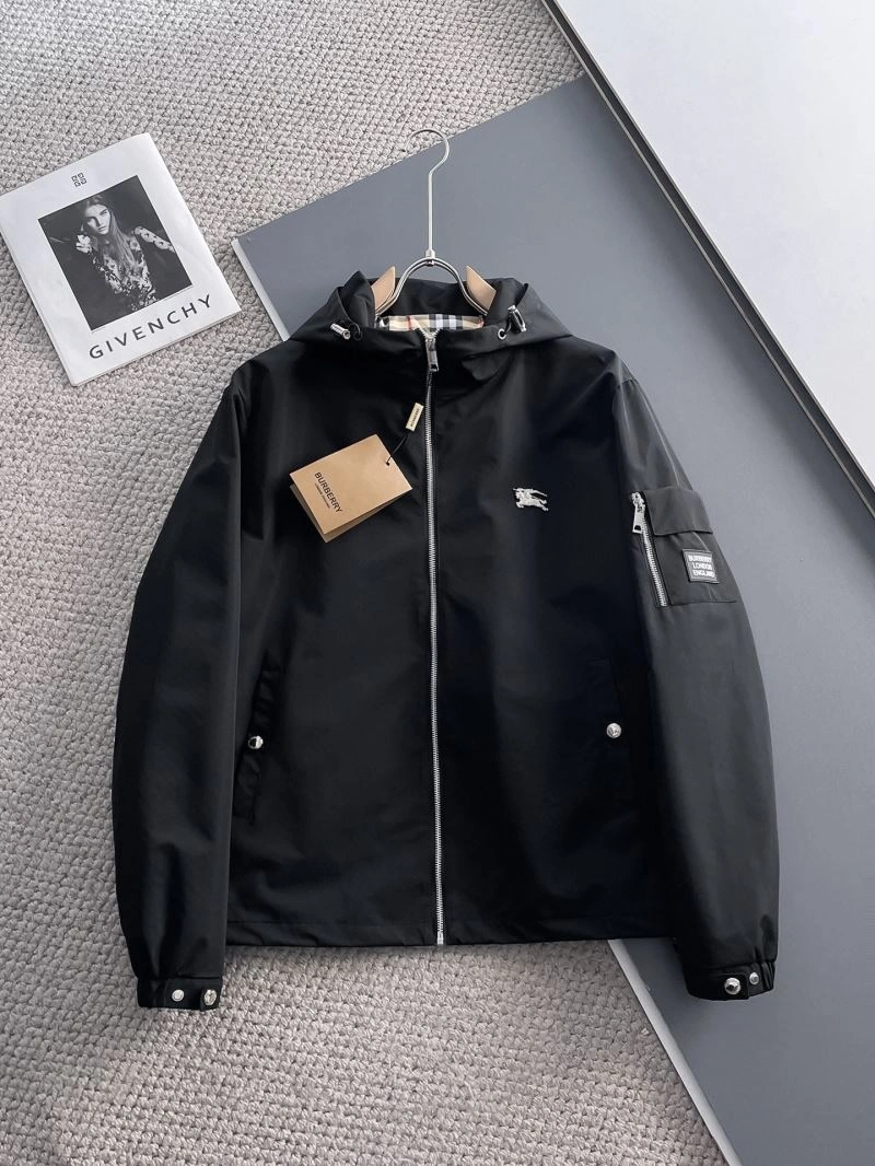 Durable Burberry Outwear 102698