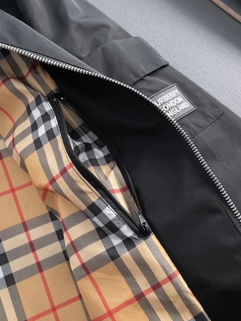 Durable Burberry Outwear 102698