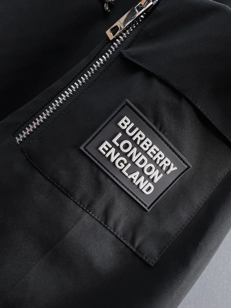 Durable Burberry Outwear 102698