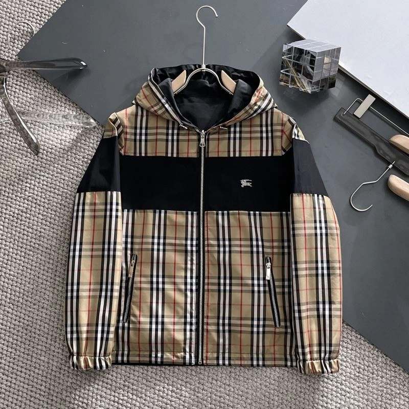 BestValue Burberry Outwear 102697