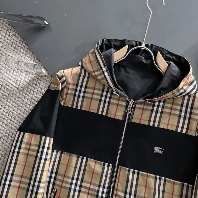 BestValue Burberry Outwear 102697