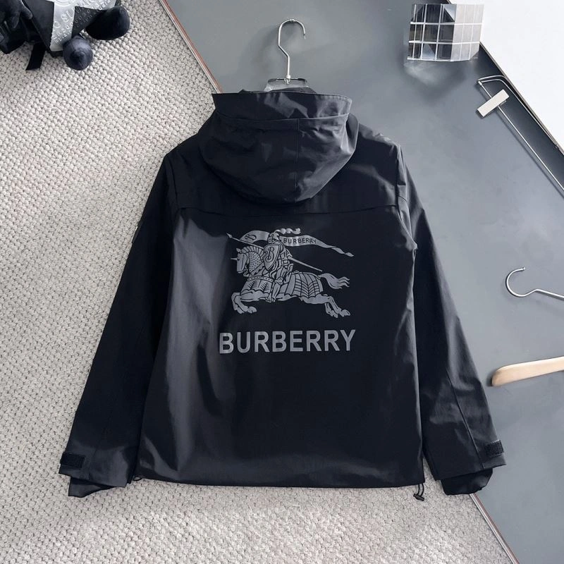 Premium Burberry Outwear 102694