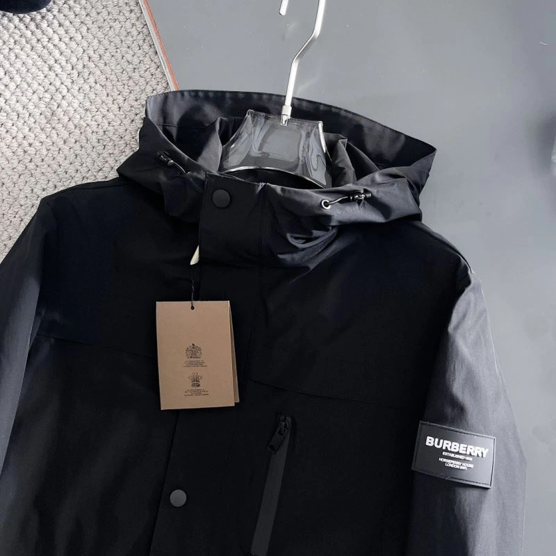 Premium Burberry Outwear 102694